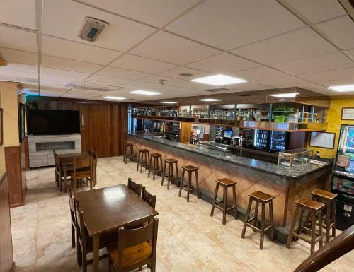Hotel Hostal El Corzo