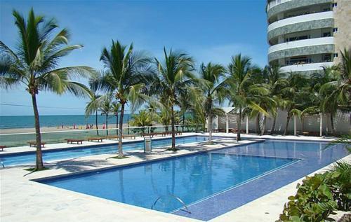 Apartamento Con Terraza Frente Al Mar