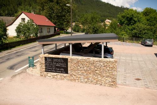Hotel Penzion Zubr