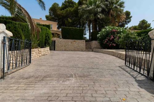 Pla Del Mar Villa