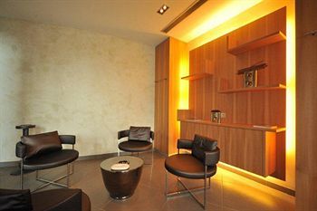 Hotel Amn�ville Plaza