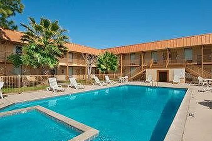 Motel Days Inn Burleson