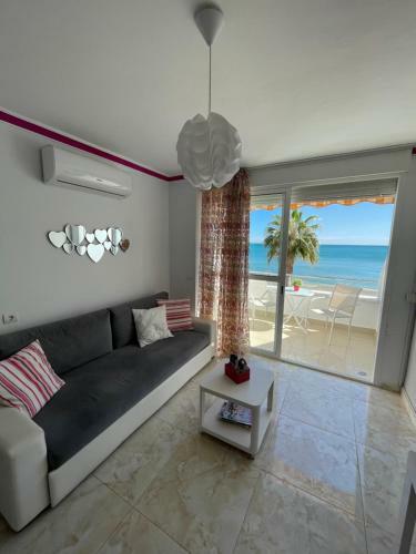 Apartamento Roca Chica. Studio - First Line Beach