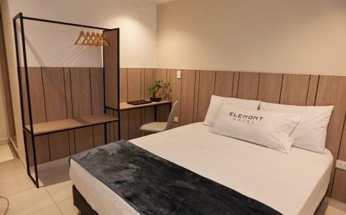 Elemont Hotel