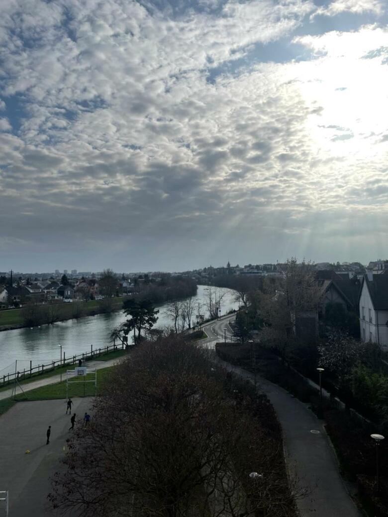 Aparthotel Residhome Neuilly Bords De Marne