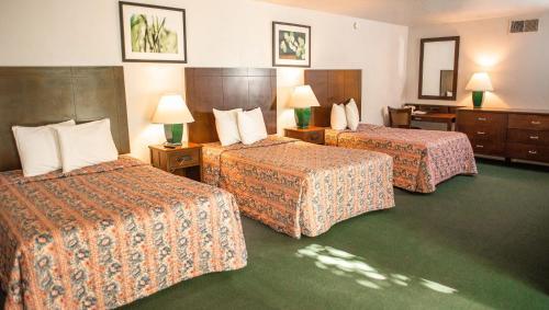 Motel Wayfarer Inn