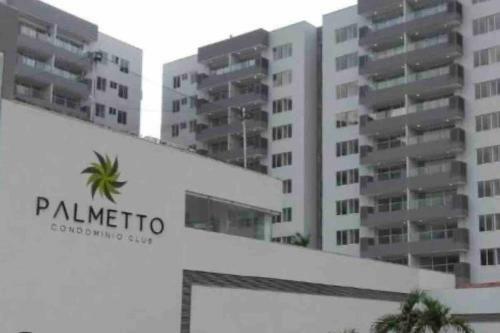 Lujoso Apartamento Norte de La Ciudad