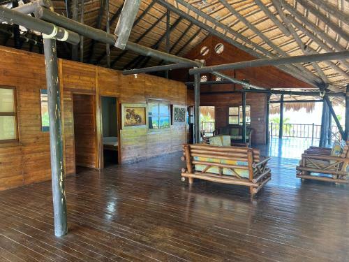 Hotel Hostal La Caba�a De Polo