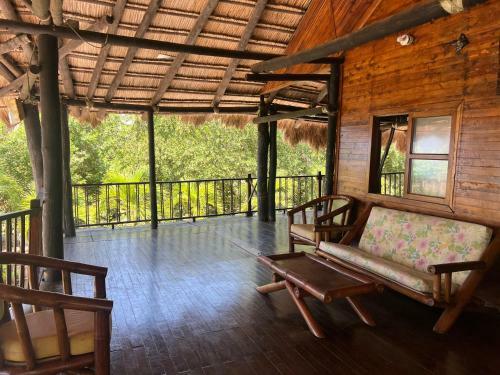 Hotel Hostal La Caba�a De Polo