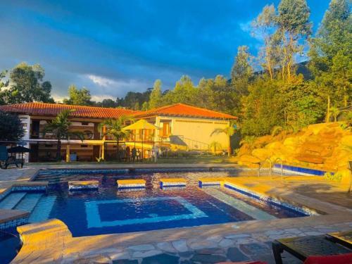 Hotel Caba�a Casa Cantabria
