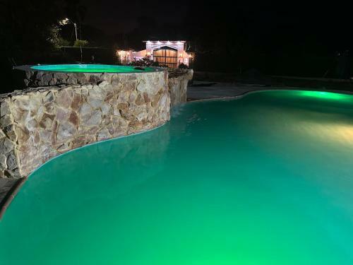 Eco Caba�as Montana