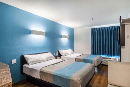 Motel 6 Laredo