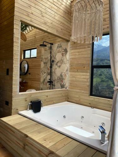 Nalua Glamping Y Hotel