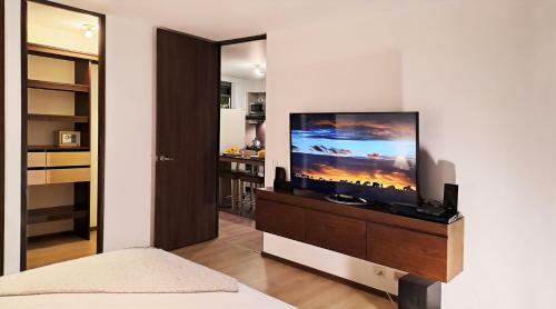 Apartment In Countryside With Hotel Services