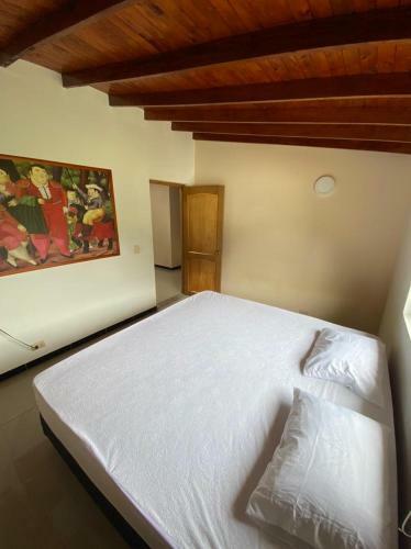 Hotel Hoster�a Blanco Y Negro