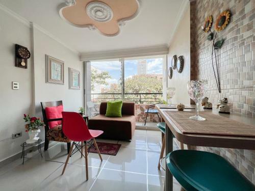 Elegante Apartamento: Sabaneta Central