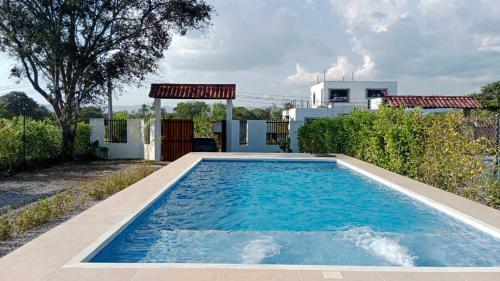 Casa Campestre La Victoria Piscina Privada, Wifi