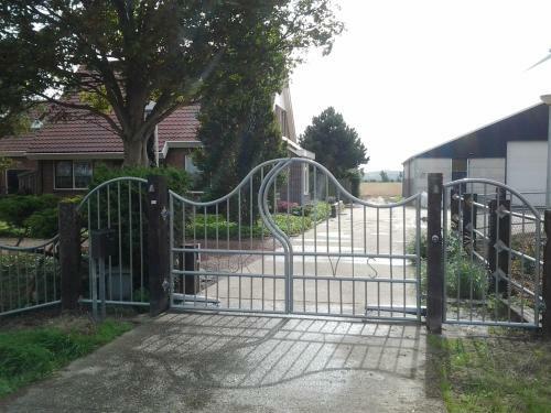 B&B ?te Warskip Bij Blokvis?