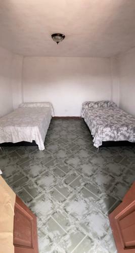 Hostal Hollywood Inn