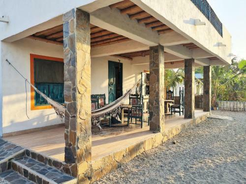 Hotel Chevere Beach Caba�as Sas