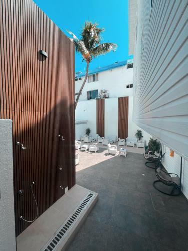 Oasis Hotel
