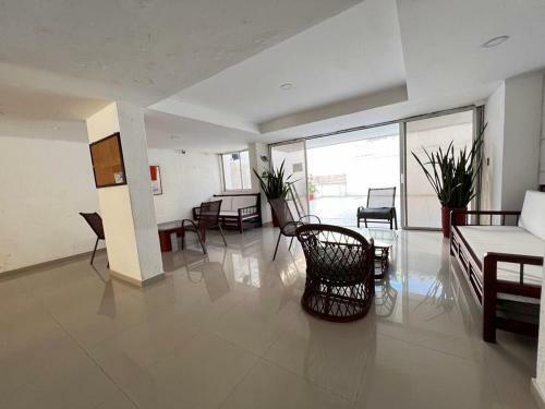 Apartamento Liliana Prado Edificio Bailey Boat Apt303