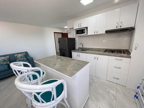 Apartamento Liliana Prado Edificio Bailey Boat Apt303