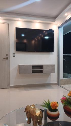 Apartamento Edificio Los Pinos En La Urb. Las Acacias
