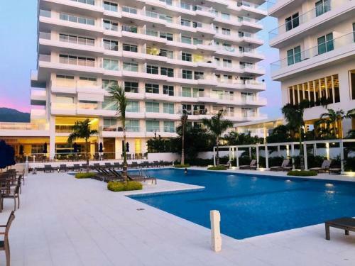 Apartamento Loft de Lujo - Wifi, Piscina Y Mar