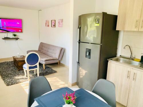 Apartamento Rodadero, A 10 Min Del Mar