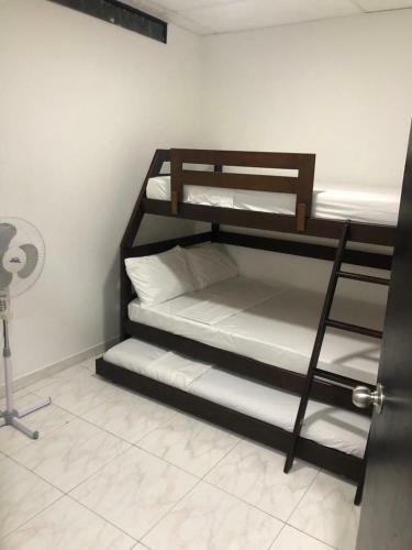 Casa Con Calor De Hogar Con Aire Acondicionado