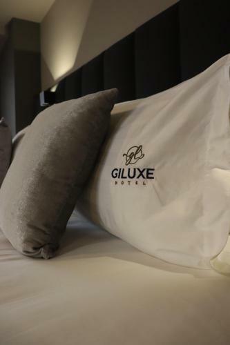 Giluxe Hotel