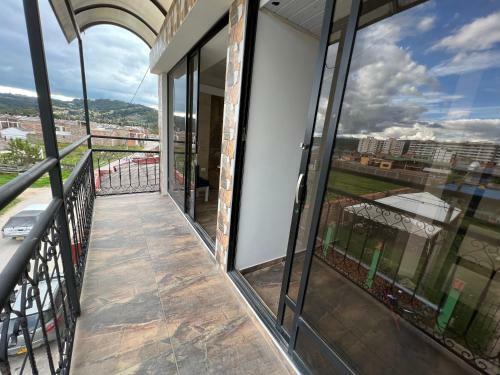 Apartamento Privado 2br, 2bth, Parking,tv,wifi
