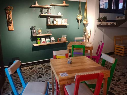 Hostal La Iguana Caf� Y M�s