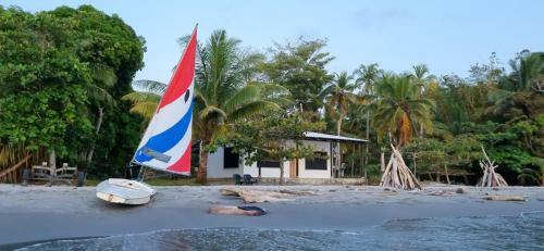 La Casa De La Playa
