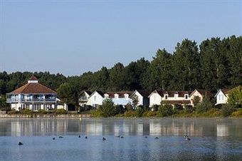 Hotel Pierre & Vacances Le Hameau Du Lac