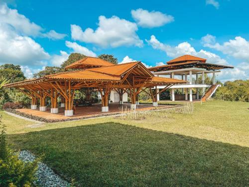 Hotel Casona Montanesa Quind�o Eje Cafetero