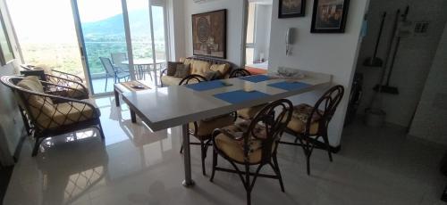 Apartamento Ocean Club Bello Horizonte Apto 1501