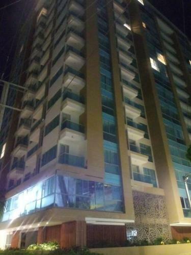 Apartamento Playa Salguero, Hermoso