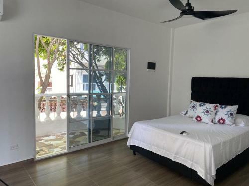 Habitaciones Y Aptos Isabella