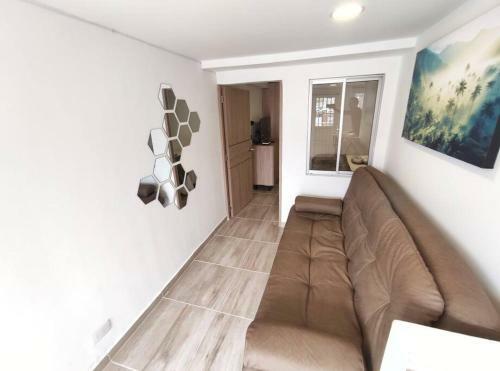 Aparta Estudio Nuevo A 2 Calles de Mil�n