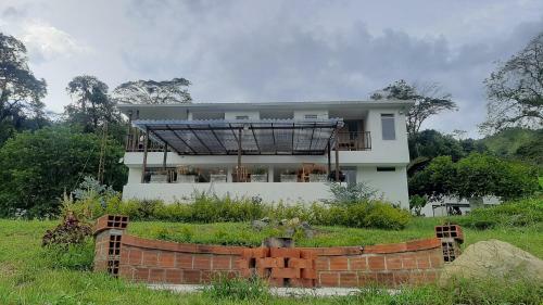 Azahares Hotel Y Caf�