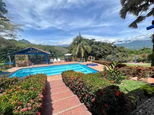 Villa Casa De Campo En La Pintada