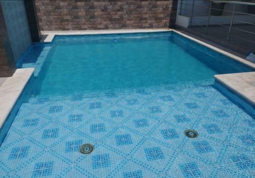 Casa Patio / Caba�a / Piscina