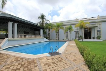 Gran Hotel Alameda
