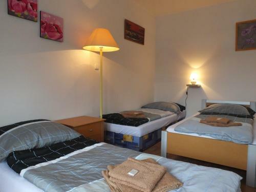 Hostal Apartm�n H+z