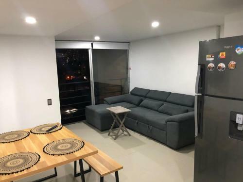 Apartamento Cerca Al Poblado Edificio 2 Sur