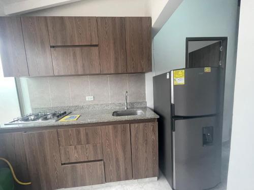 Apartamento C�modo , C�ntrico Y Bien Ubicado Apto 402