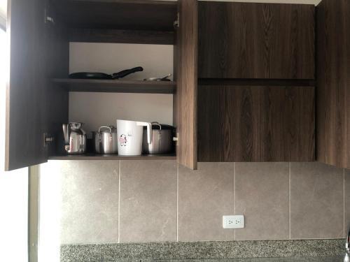 Apartamento C�modo , C�ntrico Y Bien Ubicado Apto 402