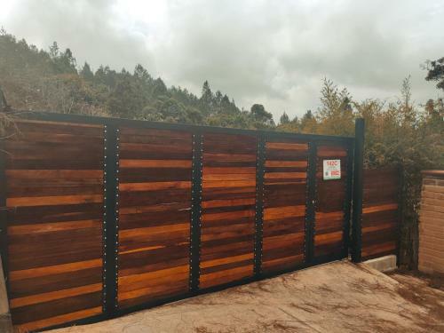 Caba�a En Madera, Santa Elena